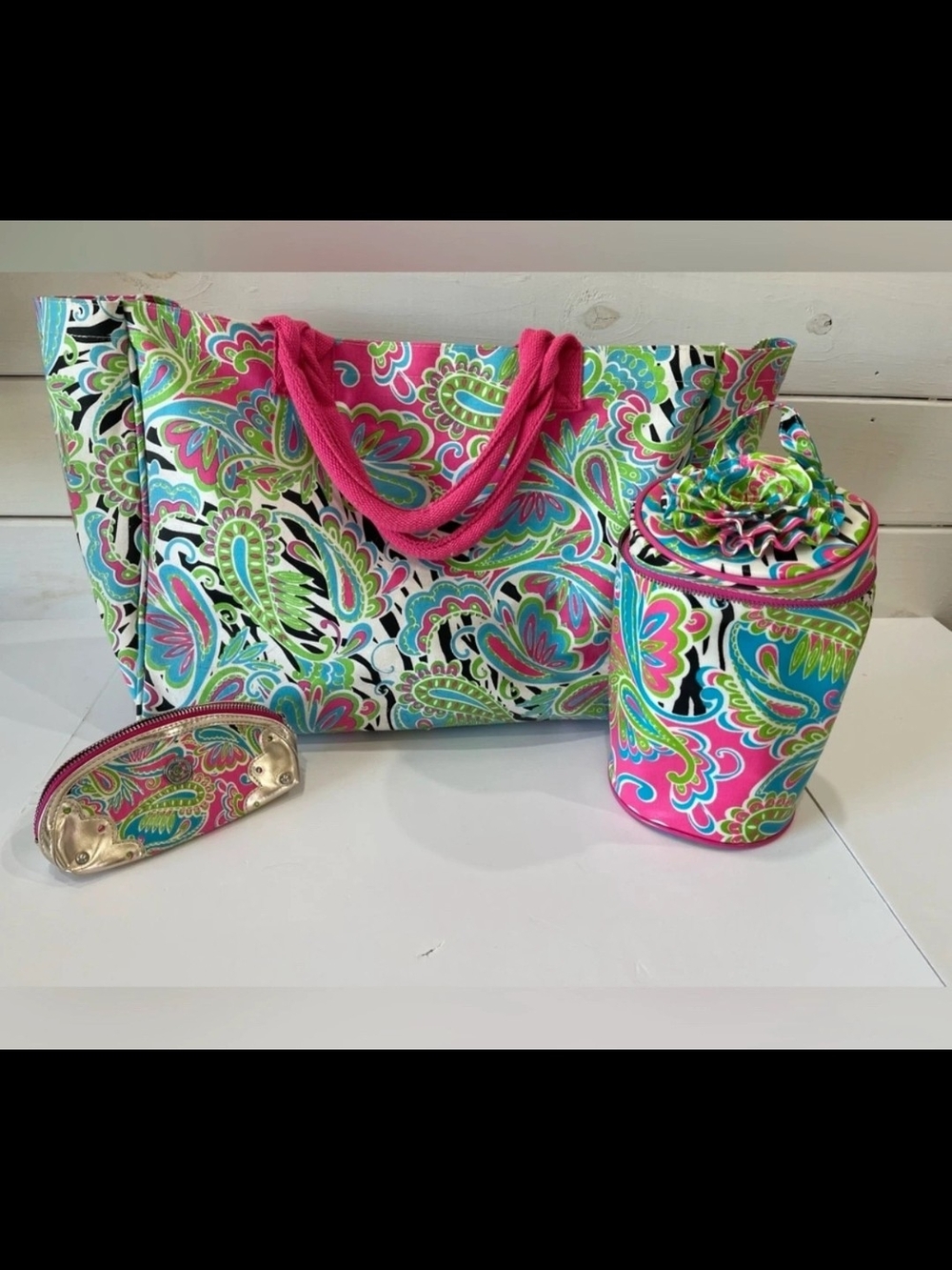 Bright Paisley Tote Bag Set with Pink Accents